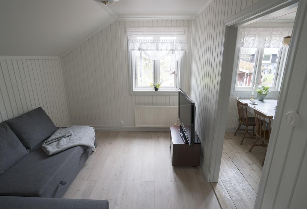 Anfasteroed Gardsvik - Grindstugan Ljungskile Exteriér fotografie